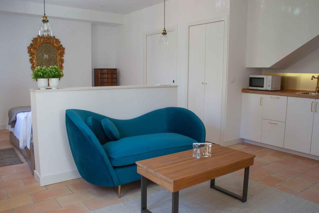 Apartamentos Tres Llaves Palacio De Vela De Los Cobos Úbeda Eksteriør bilde