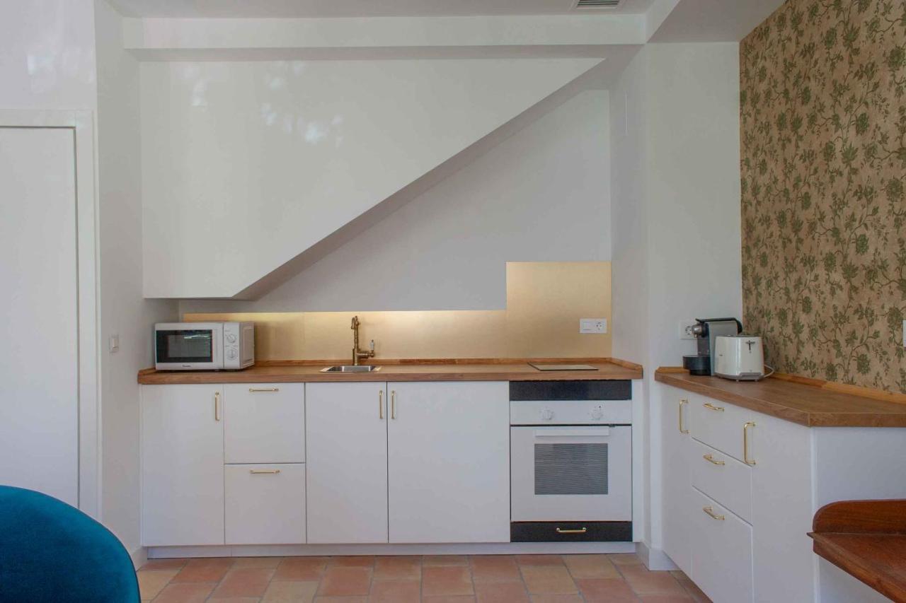 Apartamentos Tres Llaves Palacio De Vela De Los Cobos Úbeda Eksteriør bilde