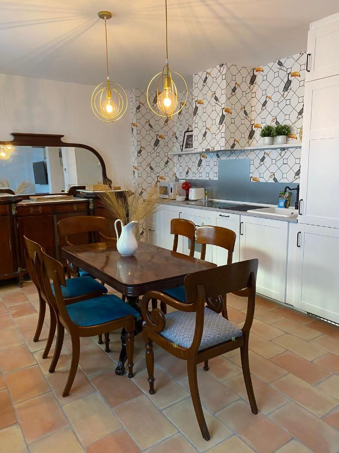 Apartamentos Tres Llaves Palacio De Vela De Los Cobos Úbeda Eksteriør bilde